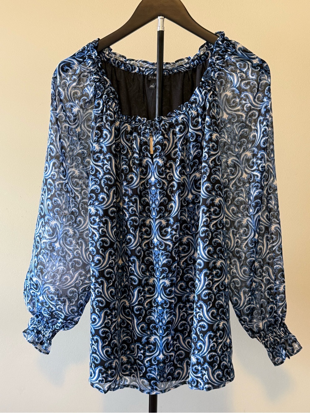 NWT Talbots Pullover Blouse Fully Lined, Sheer Sleeves Sz L (22" P2P)